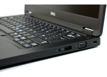 DELL Latitude 5490 Intel Core i5-7300U 2.6GHz 8GB 256GB SSD Windows 10 Professional PL