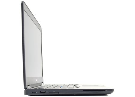 DELL Latitude 5480 Intel Core i5-6300U 2.4GHz 8GB 256GB SSD Windows 10 Professional PL