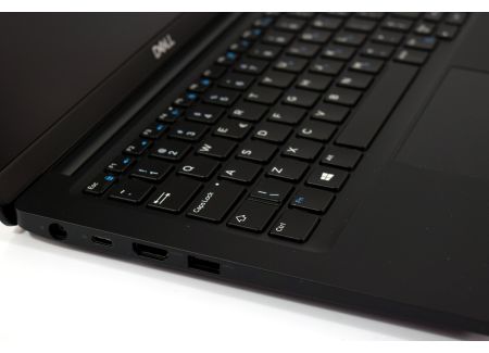 DELL Latitude 7390 Intel Core i5-7300U 2.6GHz 8GB 256GB SSD Windows 10 Professional PL