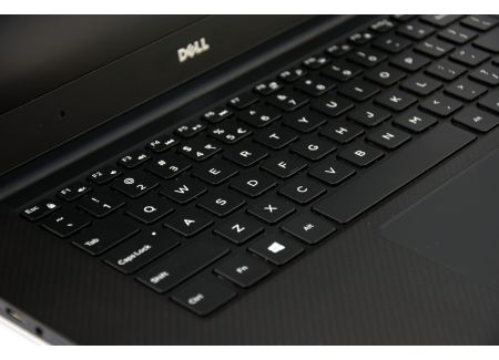 DELL Precision 5520 Intel Core i7-6820HQ 2.7GHz 32GB 1TB SSD nVidia Quadro M1200 Windows 10 Professional PL - Wyprzedaż
