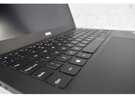 DELL XPS 13 9360 Intel Core i7-7500U 2.6GHz 8GB 256GB SSD Windows 10 Professional PL - 0677347