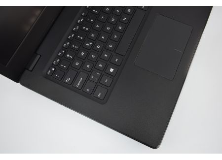 DELL Latitude 3490 Intel Core i5-8250U 1.6GHz 8GB 256GB SSD Windows 11 Professional PL - Wyprzedaż 0656397