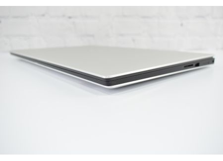 DELL Precision 5540 Intel Core i7-9850H 2.6GHz 32GB 512GB SSD nVidia Quadro T2000 Windows 11 Professional 