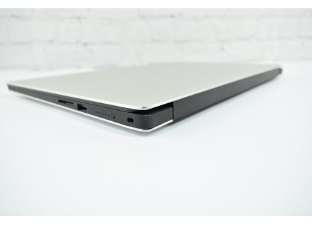DELL Precision 5540 Intel Core i9-9980HK 2.4GHz 32GB 512GB SSD nVidia Quadro T2000 Windows 11 Professional - 1033570 