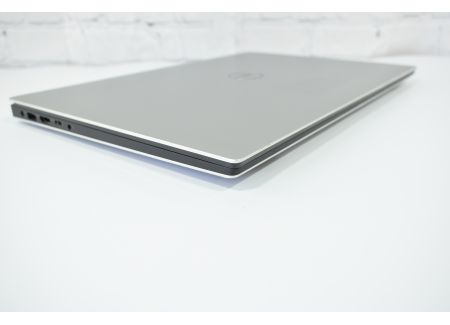DELL Precision 5520 Intel Xeon E3-1505Mv5 2.8GHz 32GB 1TB SSD nVidia Quadro M1200 Windows 10 Professional PL - 1024989