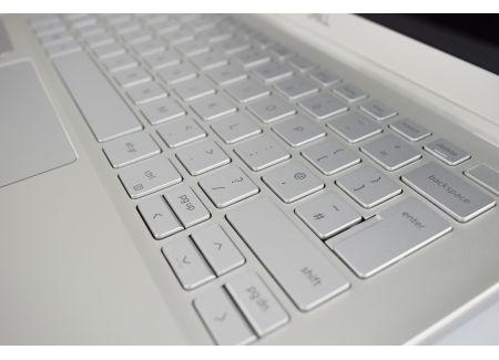 DELL Inspiron 5391 Intel Core i7-10510U 1.8GHz 8GB 256GB SSD Windows 11 Professional 