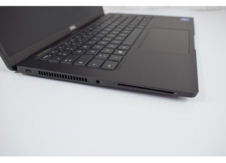 DELL Latitude 7420 Intel Core i5-1145G7 2.6GHz 8GB 256GB SSD Windows 11 Professional
