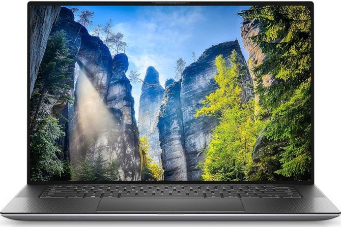 DELL Precision 5550 Intel Core i7-10850H 2.7GHz 32GB 512GB SSD nVidia Quadro T1200 Windows 11 Professional PL - 1144025