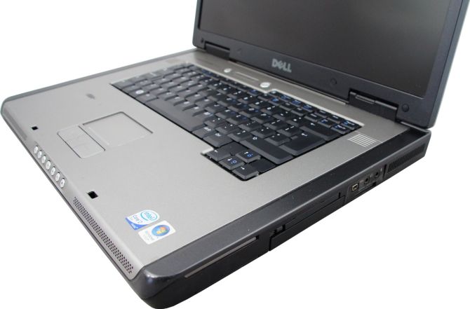 DELL Precision M6300 Intel Core 2 Duo 2.2GHz 2GB 160GB DVDRW Windows 7 Home Premium PL