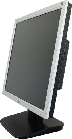 LG L1718S 17" TCO 03 