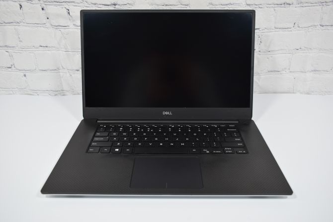 DELL Precision 5530 Intel Core i7-8850H 2.6GHz 16GB 512GB SSD nVidia Quadro P1000 Windows 11 Professional PL - 1036109