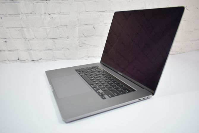 Apple MacBook Pro A2141 Intel Core i7-9750H 2.6GHz 16GB 500GB SSD macOS Sonoma - 1064260