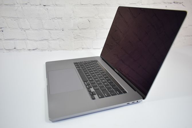 Apple MacBook Pro A2141 Intel Core i7-9750H 2.6GHz 16GB 500GB SSD macOS Sonoma - 1064258