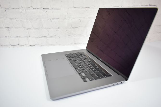 Apple MacBook Pro A2141 Intel Core i7-9750H 2.6GHz 32GB 500GB SSD macOS Sonoma - 1064254