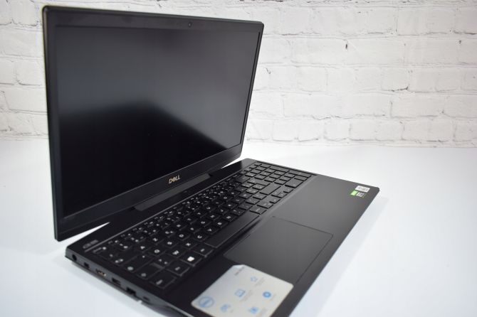 Dell Inspiron G5 5500 Intel Core i7-10750H 2.6GHz 16GB 1TB SSD nVidia GeForce RTX2060 - 1081048