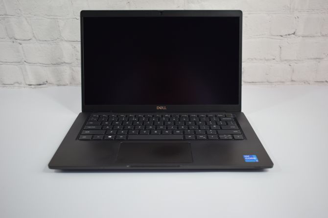 DELL Latitude 7320 Intel Core i5-1135G7 2.4GHz 8GB 256GB Windows 11 Professional - 1082200
